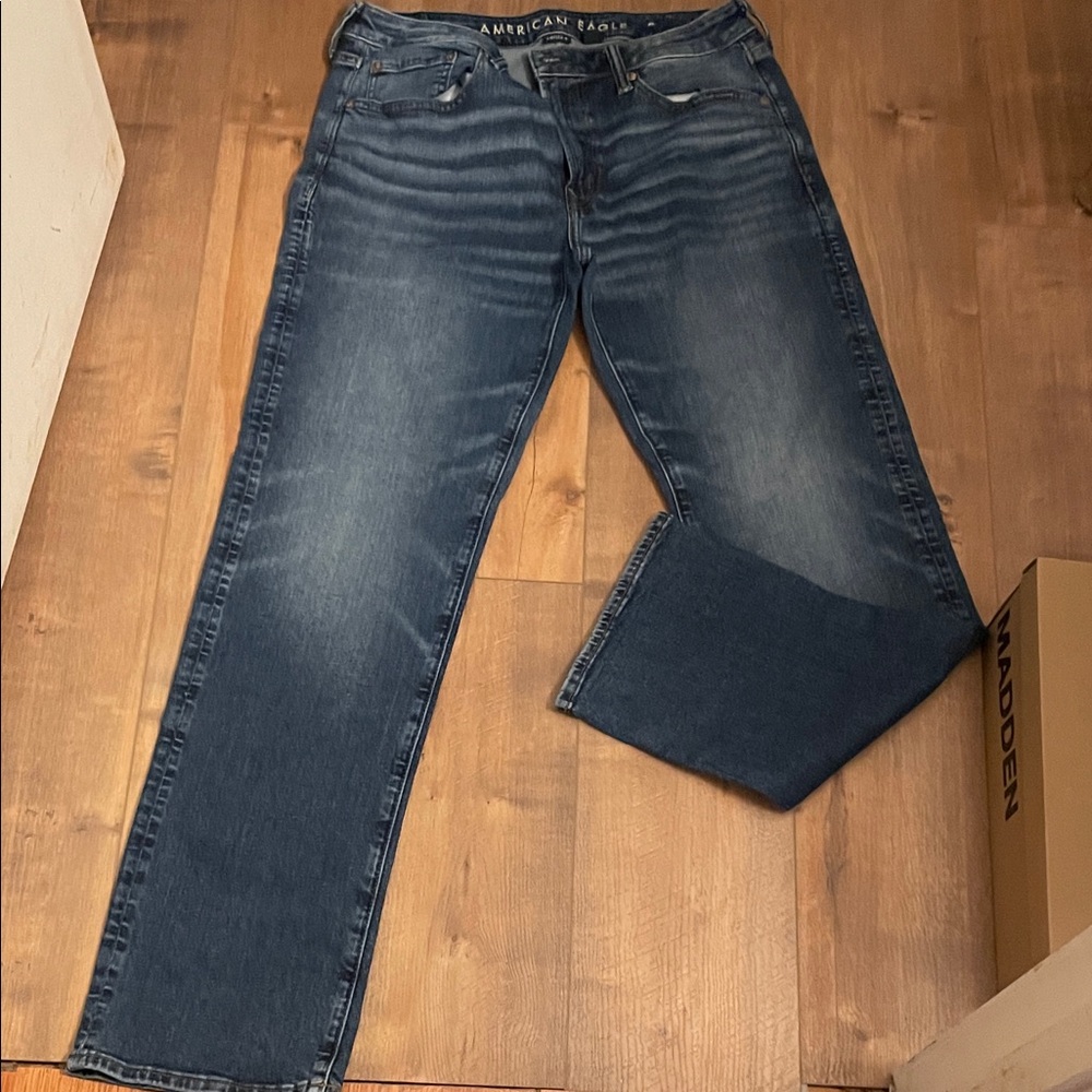 American Eagle Outfitters Men's Dark Blue Straight Jeans